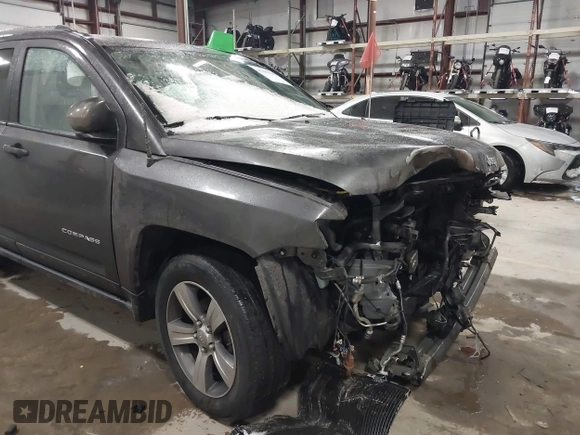 2017 Jeep Compass High Altitude with VIN 1C4NJDEB6HD192808, listed as a IAAI auction lot 41287965 with 68,357 mi miles. Bid and sale history available at carsss.com. Image 6.