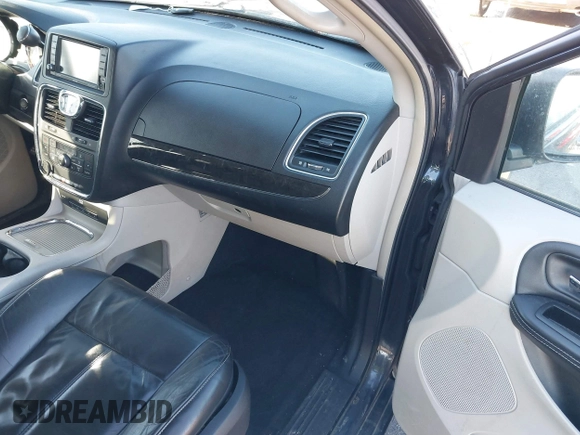 2014 Chrysler Town & Country Limited with VIN 2C4RC1GGXER176316, listed as a IAAI auction lot 41423119 with 150,109 mi miles and . Bid and sale history available at DreamBid. Image 5.