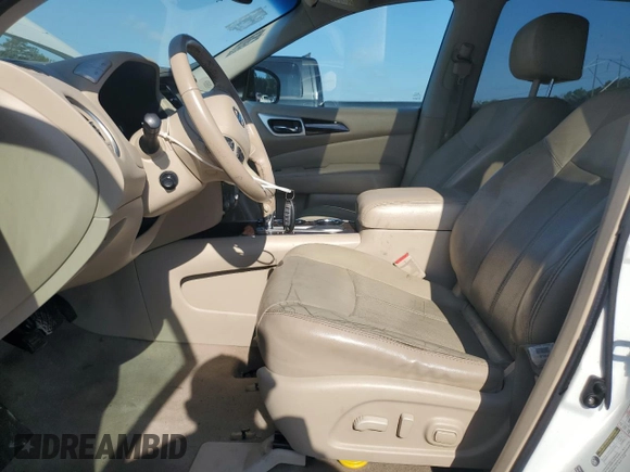 2014 Nissan Pathfinder SL with VIN 5N1AR2MN7EC682369, listed as a Copart auction lot 43632055 with 143,694 mi miles and Salvage Title. Bid and sale history available at DreamBid. Image 7.