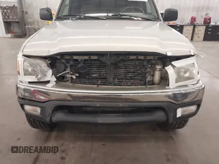 2001 Toyota Tacoma PreRunner with VIN 5TEGN92N51Z845148, listed as a IAAI auction lot 42210630 with 387,766 mi miles and . Bid and sale history available at DreamBid. Image 6.