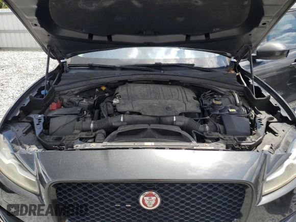 2017 Jaguar F-Pace 35t Prestige with VIN SADCK2BV2HA880544, listed as a Copart auction lot 64973175 with 131,884 mi miles and Clean title. Bid and sale history available at DreamBid. Image 12.