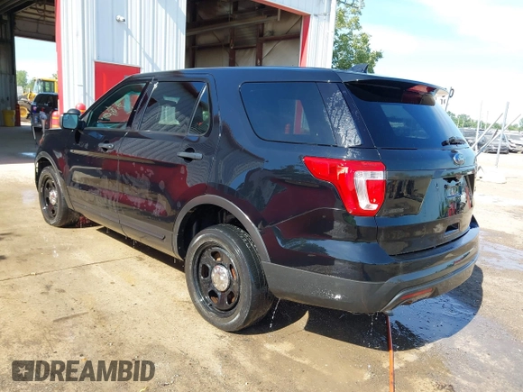 2017 Ford Police Interceptor Utility with VIN 1FM5K8AT9HGB55149, listed as a IAAI auction lot 40735884 with 76,648 mi miles and . Bid and sale history available at DreamBid. Image 3.