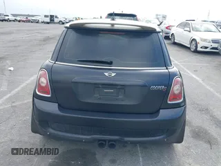 2007 MINI Hardtop S with VIN WMWMF73557TT80376, listed as a IAAI auction lot 42067228 with 174,262 mi miles and . Bid and sale history available at DreamBid. Image 16.