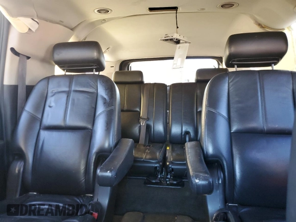 2008 GMC Yukon XL SLT 4SB with VIN 1GKFC16028J141077, listed as a Copart auction lot 42643305 with Not Provided miles and Salvage Title. Bid and sale history available at carsss.com. Image 10.