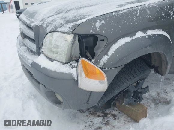 2005 Toyota Tundra SR5 with VIN 5TBDT44105S494229, listed as a IAAI auction lot 41572798 with 182,472 mi miles and . Bid and sale history available at DreamBid. Image 6.