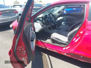 2011 Honda CR-Z EX z VIN JHMZF1D64BS007579, wystawiony jako IAAI lot #42149168 z przebiegiem Nie podano mil oraz . Historia ofert i sprzedaży dostępna na DreamBid. Obrazek 5.