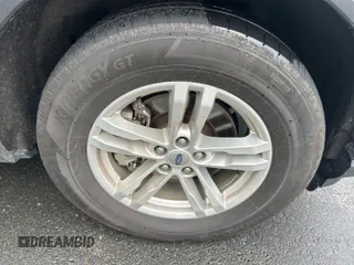 2023 Ford Explorer XLT with VIN 1FMSK8DH3PGB14248, listed as a IAAI auction lot 42842415 with 32,092 mi miles and . Bid and sale history available at DreamBid. Image 6.