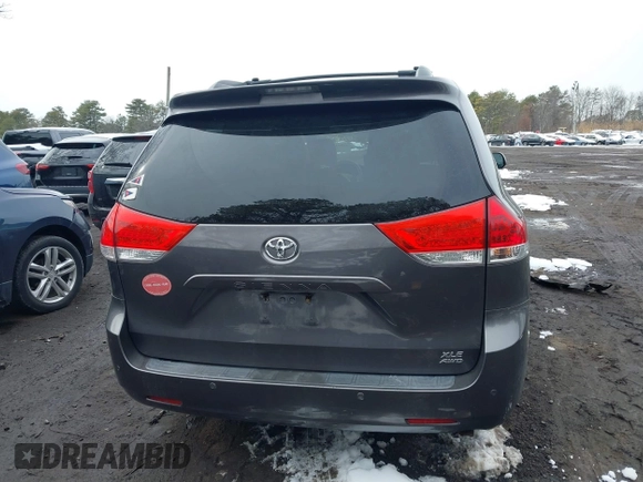 2012 Toyota Sienna XLE with VIN 5TDDK3DC9CS047014, listed as a IAAI auction lot 41551585 with 164,440 mi miles. Bid and sale history available at carsss.com. Image 16.