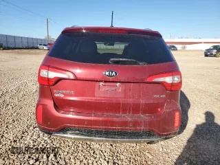 2015 Kia Sorento SX Limited z VIN 5XYKWDA76FG622700, wystawiony jako Copart lot #44179655 z przebiegiem 193 089 mil mil oraz Szkoda całkowita • Salvage title. Historia ofert i sprzedaży dostępna na DreamBid. Obrazek 6.