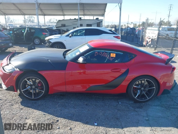 2022 Toyota GR Supra 3.0 with VIN WZ1DB0C01NW053500, listed as a IAAI auction lot 41657112 with 1 mi miles. Bid and sale history available at carsss.com. Image 14.