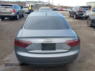 2013 Audi A5 Premium Plus z VIN WAULFAFR8DA070141, wystawiony jako IAAI lot #41729584 z przebiegiem 176 662 mil mil oraz . Historia ofert i sprzedaży dostępna na DreamBid. Obrazek 16.