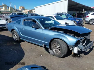 2007 Ford Mustang GT Deluxe with VIN 1ZVHT82HX75305060, listed as a IAAI auction lot 39574196 with 90,294 mi miles and . Bid and sale history available at DreamBid. Image 1.