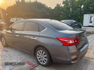 2017 Nissan Sentra SV z VIN 3N1AB7AP8HL663126, wystawiony jako Copart lot #58672555 z przebiegiem 108 274 mil mil oraz Czysty tytuł • Clean title. Historia ofert i sprzedaży dostępna na DreamBid. Obrazek 3.