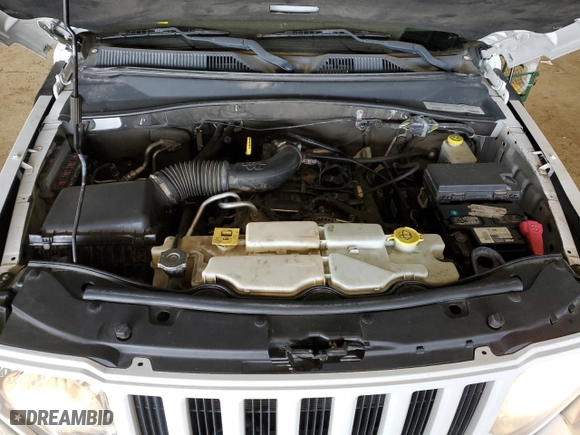 2011 Jeep Liberty Sport with VIN 1J4PN2GK4BW513605, listed as a Copart auction lot 44555385 with 160,549 mi miles and Salvage Title. Bid and sale history available at carsss.com. Image 12.