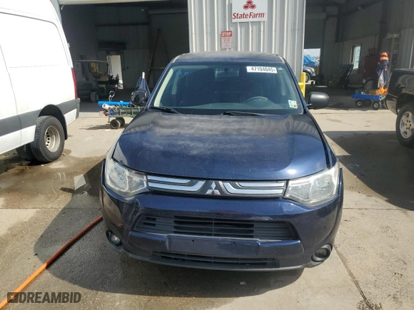 2014 Mitsubishi Outlander ES with VIN JA4AD2A32EZ007803, listed as a Copart auction lot 47104045 with 140,385 mi miles and Salvage Title. Bid and sale history available at carsss.com. Image 5.