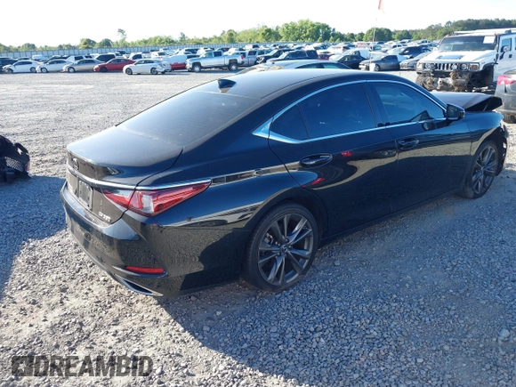 2021 Lexus ES 350 with VIN 58ADZ1B12MU082657, listed as a IAAI auction lot 42044566 with 54,383 mi miles and . Bid and sale history available at DreamBid. Image 4.