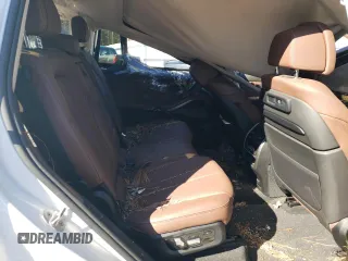 2021 BMW X7 xDrive40i with VIN 5UXCW2C04M9E66889, listed as a Copart auction lot 82988324 with 0 mi miles and Salvage Title. Bid and sale history available at carsss.com. Image 10.