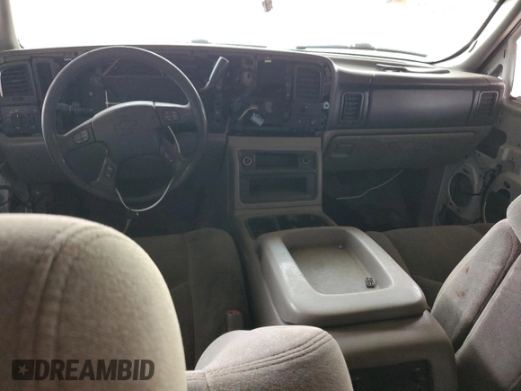 2005 Chevrolet Suburban LT with VIN 3GNEC16Z35G294867, listed as a Copart auction lot 55535585 with Not provided miles and Clean title. Bid and sale history available at DreamBid. Image 8.