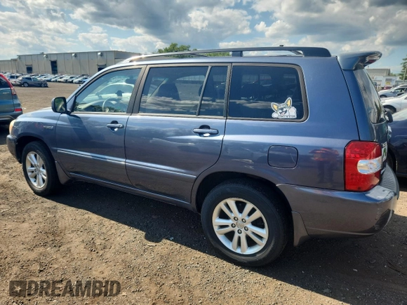 2006 Toyota Highlander with VIN JTEEW21A560020188, listed as a Copart auction lot 66168215 with 272,688 mi miles and Salvage title. Bid and sale history available at DreamBid. Image 2.