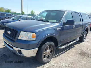 2006 Ford F-150 XLT with VIN 1FTPW14556KB60879, listed as a IAAI auction lot 42154667 with 124,912 mi miles and . Bid and sale history available at carsss.com. Image 2.