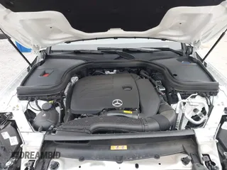 2022 Mercedes-Benz GLC 300 z VIN W1N0G8EB6NG096681, wystawiony jako IAAI lot #41775648 z przebiegiem 10 676 mil mil oraz . Historia ofert i sprzedaży dostępna na DreamBid. Obrazek 10.