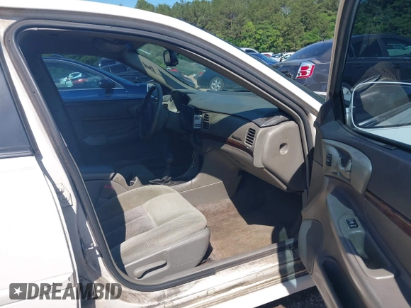 2005 Chevrolet Impala LS with VIN 2G1WH52K059303218, listed as a IAAI auction lot 42126751 with 302,350 mi miles and . Bid and sale history available at DreamBid. Image 5.