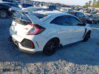 2018 Honda Civic Type R Touring with VIN SHHFK8G78JU202981, listed as a IAAI auction lot 41172035 with 10,178 mi miles. Bid and sale history available at carsss.com. Image 4.