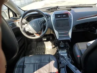 2014 Lincoln MKZ with VIN 3LN6L2JK3ER810979, listed as a Copart auction lot 70441254 with 0 mi miles and Salvage Title. Bid and sale history available at carsss.com. Image 8.