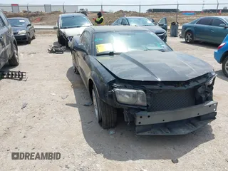 2012 Chevrolet Camaro 1LT z VIN 2G1FB1E30C9198434, wystawiony jako IAAI lot #42049821 z przebiegiem 180 813 mil mil oraz . Historia ofert i sprzedaży dostępna na DreamBid. Obrazek 1.