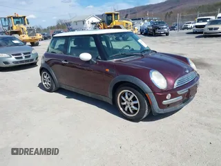 2003 MINI Hardtop with VIN WMWRC33473TC47288, listed as a IAAI auction lot 41881197 with 115,859 mi miles and . Bid and sale history available at DreamBid. Image 1.