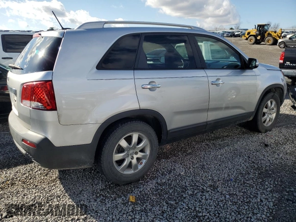 2012 Kia Sorento LX with VIN 5XYKT3A63CG300487, listed as a Copart auction lot 42238505 with 169,756 mi miles and Salvage Title. Bid and sale history available at DreamBid. Image 3.