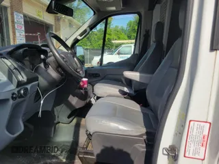 2017 Ford Transit с VIN 1FTBW3XMXHKA23092, выставлен на аукционе IAAI как лот 42734091 с пробегом 247 417 миль миль и . История ставок и продаж доступна на DreamBid. Изображение 9.