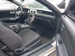 2015 Ford Mustang V6 with VIN 1FATP8EM5F5418946, listed as a IAAI auction lot 42375040 with 127,968 mi miles and . Bid and sale history available at DreamBid. Image 5.