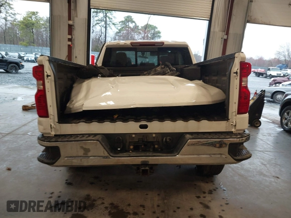 2020 Chevrolet Silverado 1500 LT with VIN 1GCRYDED9LZ166441, listed as a IAAI auction lot 41813441 with Not Provided miles. Bid and sale history available at carsss.com. Image 15.