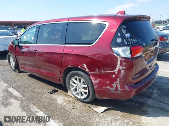2017 Chrysler Pacifica Touring with VIN 2C4RC1DG5HR521809, listed as a IAAI auction lot 41932187 with Not provided miles and . Bid and sale history available at DreamBid. Image 3.