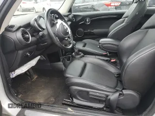 2015 MINI Hardtop S z VIN WMWXP7C53F2A38765, wystawiony jako Copart lot #57787575 z przebiegiem Nie podano mil oraz Tytuł czysty. Historia ofert i sprzedaży dostępna na DreamBid. Obrazek 7.
