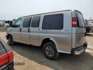 2003 GMC Savana Commercial C6Y with VIN 1GDFG15T931229043, listed as a Copart auction lot 44422145 with 173,310 mi miles and Salvage Title. Bid and sale history available at carsss.com. Image 2.