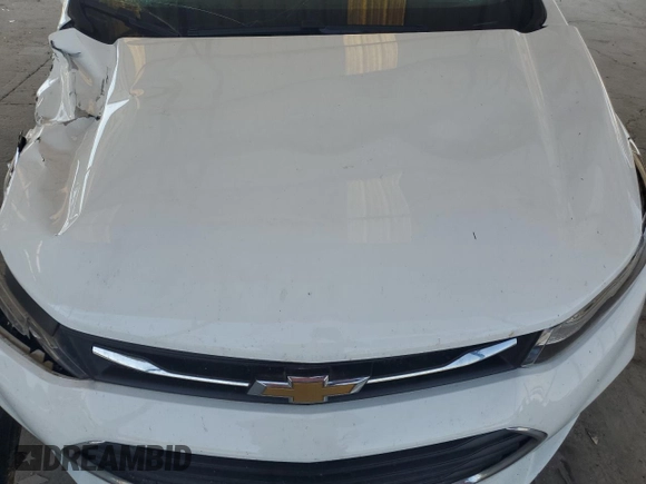 2020 Chevrolet Trax LT z VIN 3GNCJLSB0LL205049, wystawiony jako Copart lot #52937175 z przebiegiem 48 262 mil mil oraz Szkoda całkowita • Salvage title. Historia ofert i sprzedaży dostępna na DreamBid. Obrazek 13.