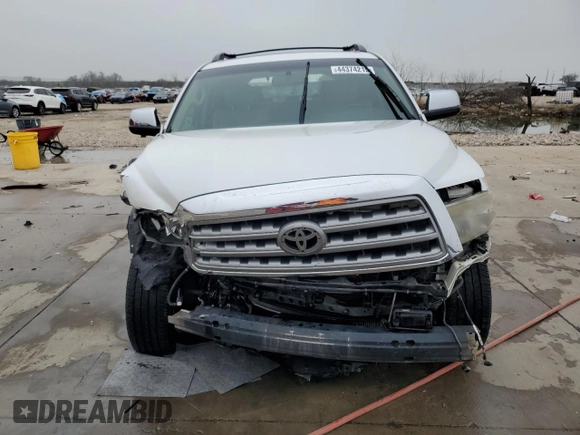 2008 Toyota Sequoia Platinum with VIN 5TDZY67A18S013172, listed as a Copart auction lot 44374215 with 260,701 mi miles and Salvage Title. Bid and sale history available at carsss.com. Image 5.