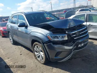 2021 Volkswagen Atlas 3.6L V6 SE w/Technology with VIN 1V2HR2CA1MC586221, listed as a IAAI auction lot 41635789 with 71,332 mi miles. Bid and sale history available at carsss.com. Image 1.