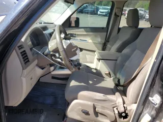 2008 Jeep Liberty Limited with VIN 1J8GN58K28W164242, listed as a Copart auction lot 50615085 with 217,102 mi miles and Salvage Title. Bid and sale history available at DreamBid. Image 7.