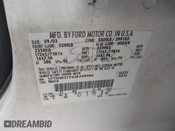 2004 Ford F-250 XL z VIN 1FTNW21P44EA98986, wystawiony jako IAAI lot #42125924 z przebiegiem 144 840 mil mil oraz . Historia ofert i sprzedaży dostępna na DreamBid. Obrazek 9.