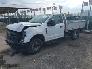 2019 Ford Super Duty F-250 SRW XL with VIN 1FDBF2A62KED43092, listed as a IAAI auction lot 41852862 with 107,141 mi miles. Bid and sale history available at carsss.com. Image 18.
