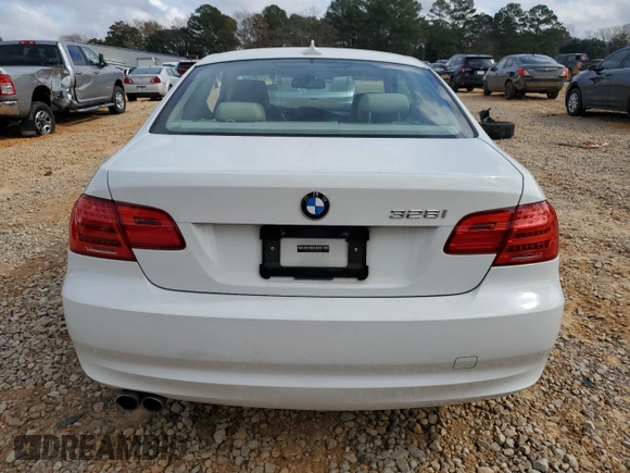 2011 BMW 3 Series 328i with VIN WBAKE3C58BE557731, listed as a Copart auction lot 88974515 with 113,446 mi miles and Salvage Title. Bid and sale history available at carsss.com. Image 6.