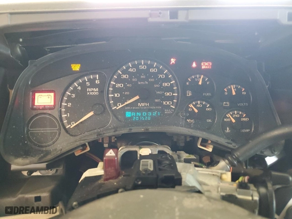 2002 Chevrolet Tahoe LT with VIN 1GNEC13Z82R152207, listed as a Copart auction lot 67669784 with 201,520 mi miles and Clean Title. Bid and sale history available at carsss.com. Image 9.