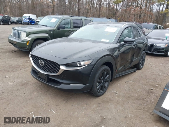 2025 Mazda CX-30 S Select Sport z VIN 3MVDMBBM3SM787607, wystawiony jako IAAI lot #41699529 z przebiegiem 1 920 mil mil oraz . Historia ofert i sprzedaży dostępna na DreamBid. Obrazek 18.