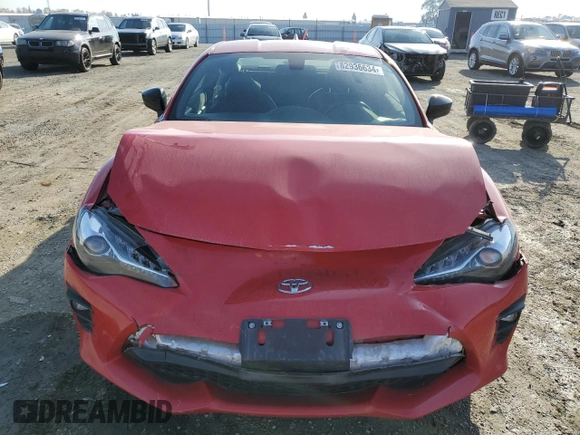 2018 Toyota 86 GT with VIN JF1ZNAE19J8701323, listed as a Copart auction lot 82936634 with 120,212 mi miles and Salvage Title. Bid and sale history available at carsss.com. Image 5.