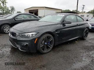 2018 BMW M4 with VIN WBS4Y9C50JAG66739, listed as a Copart auction lot 63795104 with 19,388 mi miles and Salvage Title. Bid and sale history available at carsss.com. Image 1.