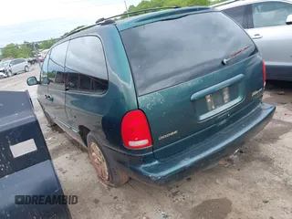 1997 Dodge Grand Caravan with VIN 1B4GT54L6VB439994, listed as a IAAI auction lot 42206857 with 242,219 mi miles and . Bid and sale history available at DreamBid. Image 3.