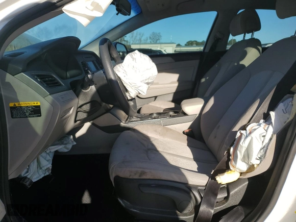2016 Hyundai Sonata Hybrid SE with VIN KMHE24L15GA013323, listed as a Copart auction lot 49508115 with 0 mi miles and Salvage Title. Bid and sale history available at carsss.com. Image 7.